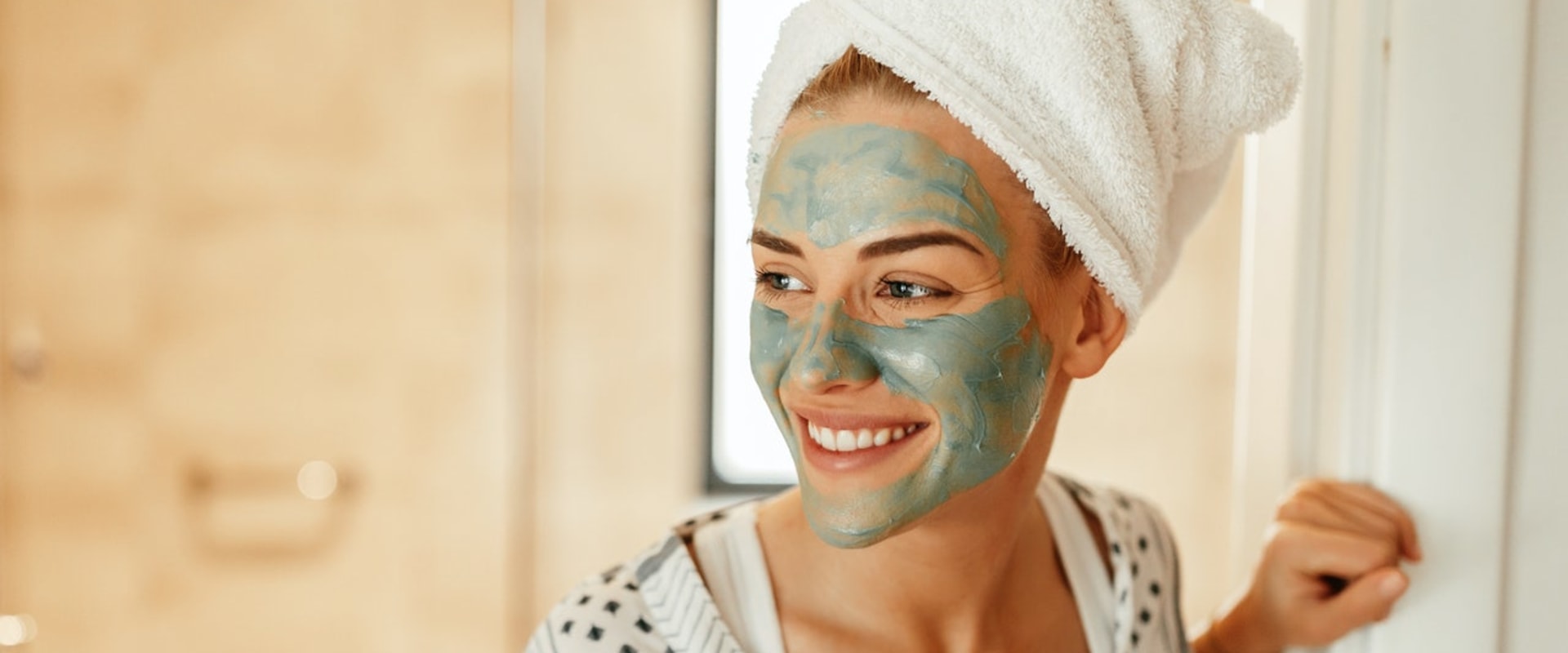 Types of Facial Treatments: Exfoliation, Masks, Moisturizers, and More